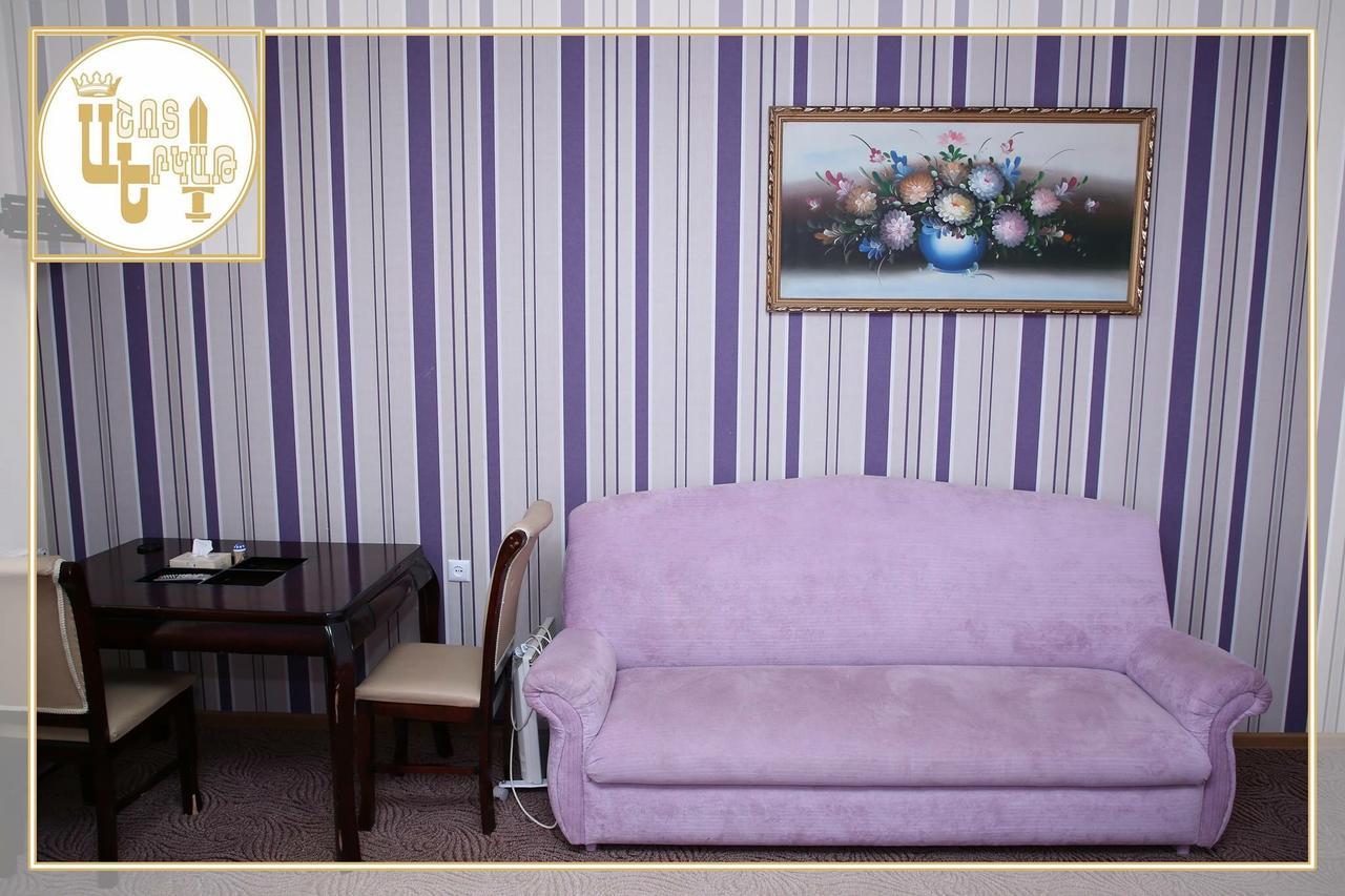 Hotel Ashot Erkat Sewan Exterior foto